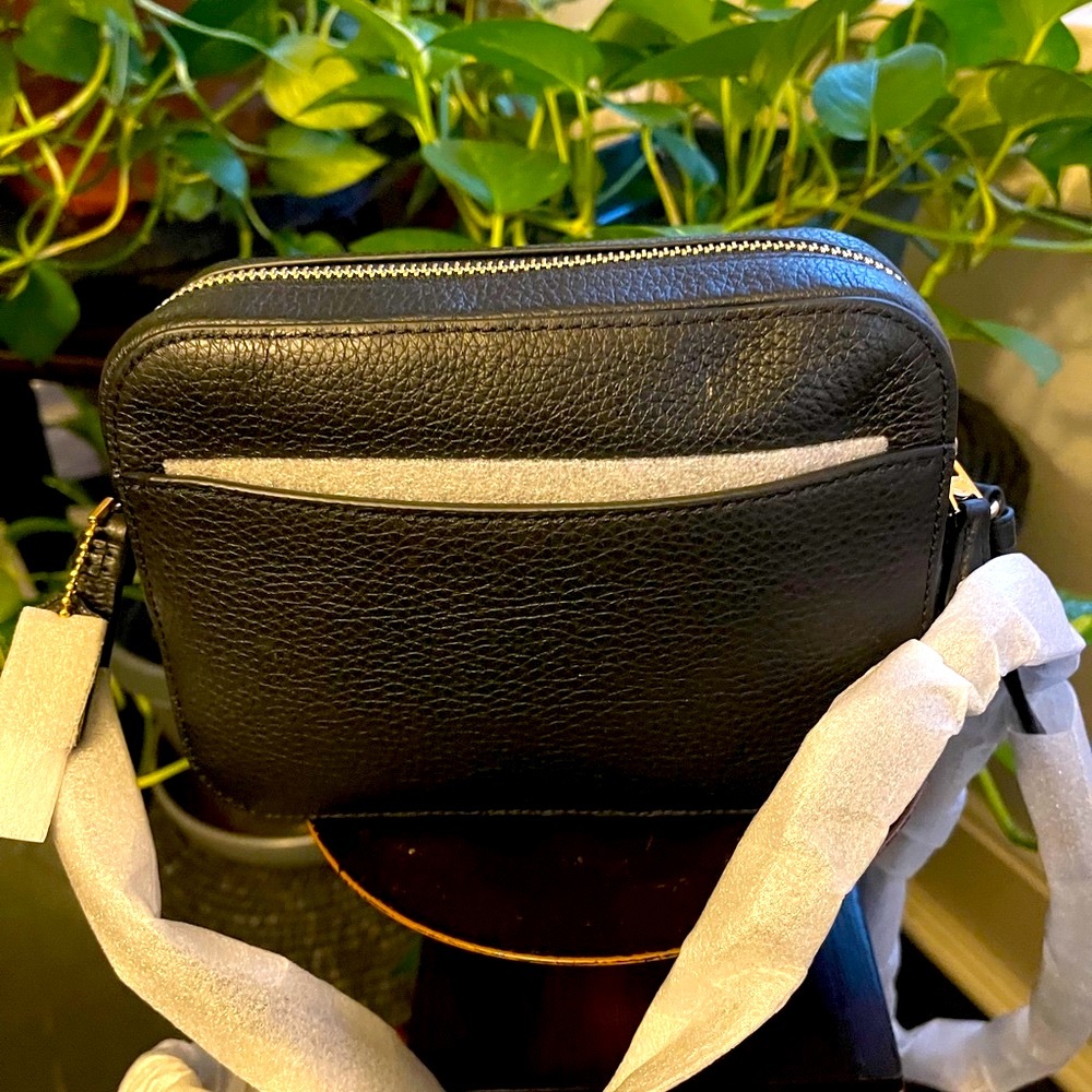 🔥Coach 🔥crossbody 🎉bag 🔥 - Picture 2 of 6